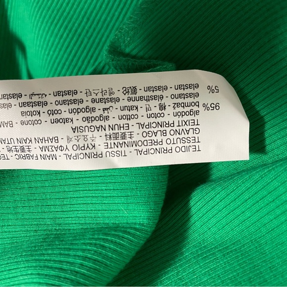 BNWT Zara Green Ruffle Sleeve Dress - Picture 4 of 4